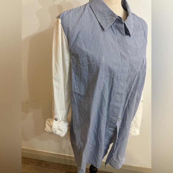 Westport Blue and White Striped Button-Up Shirt. XL - Picture 2 of 5